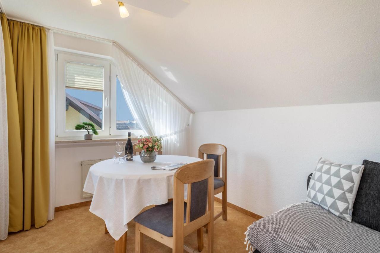 Ferienwohnung Lilo Именстад ам Бодензе Екстериор снимка